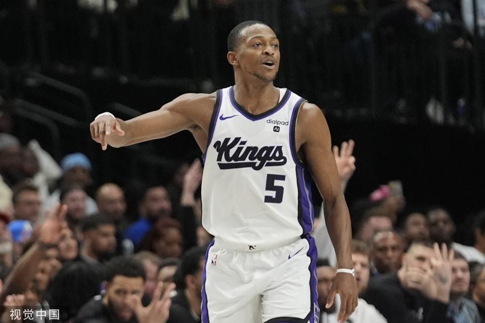 为观众献上 为观众献上