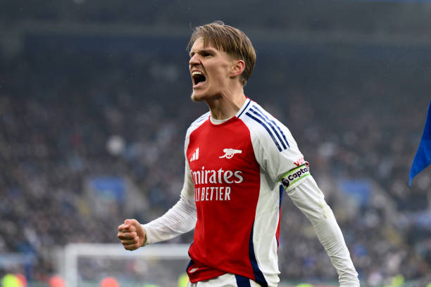 给予足够的 给予足够的